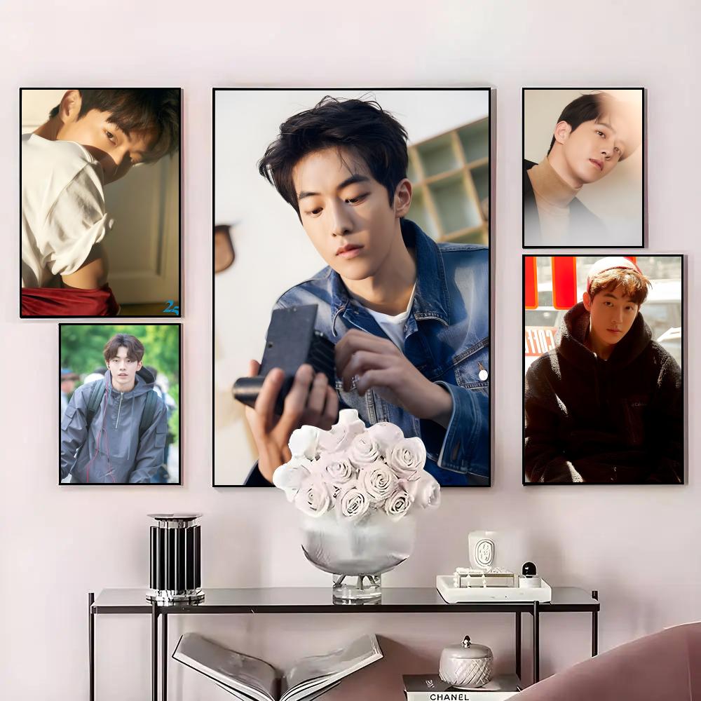 Male Star N_nam J_joo Hyuk Pos - Home Bar And Theater ulasan dan harga